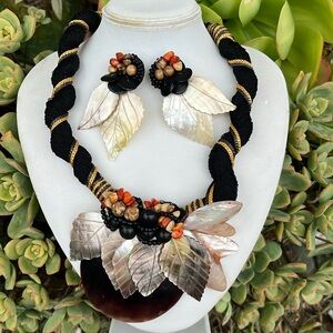 Vintage 1970’s mother of pearl shell necklace and earring’s